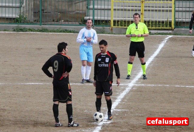 110220_sport 211y_tn.jpg